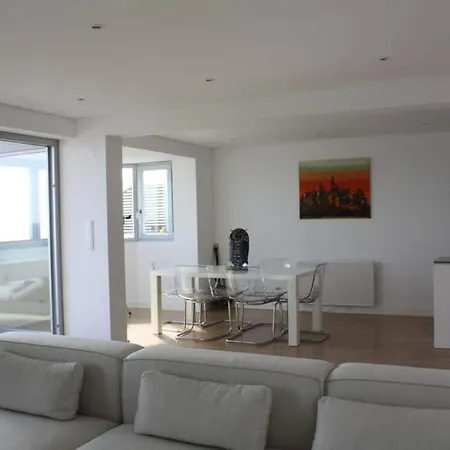 Luxury Ocean View Penthouse Near Lisbon * Costa de Caparica